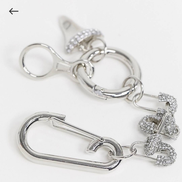 Fashion Bracelet - Picture 3 of 4